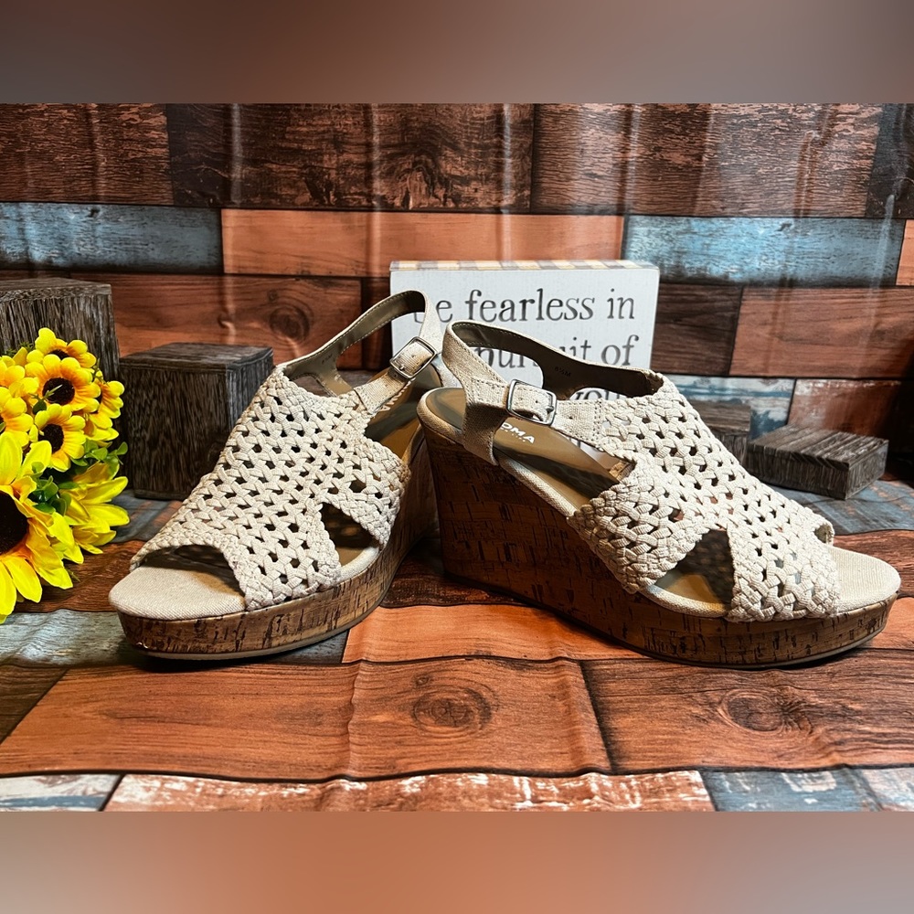 Sonoma Taffy Cork Platform Sandals (Off White & Cork) (8.5 M)